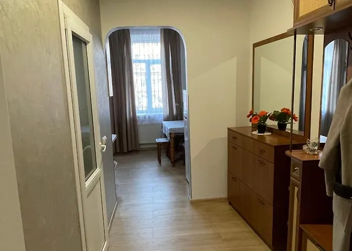 Near The Church Of Olga And Elizabeth Lägenhet *